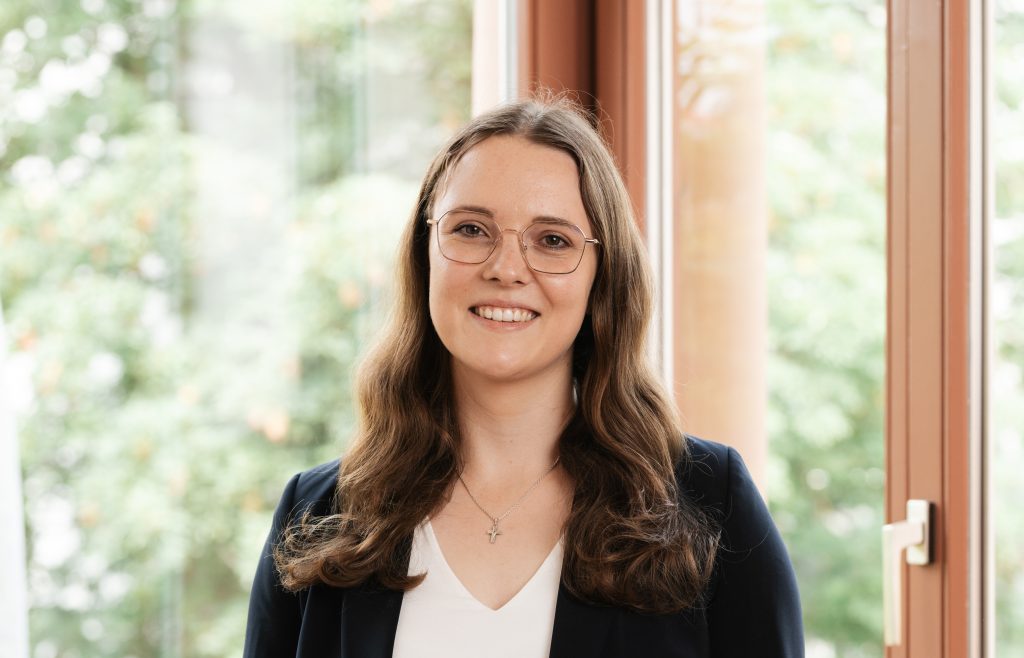 Rechtsanwältin für Erbrecht Frau Selina Bernhard